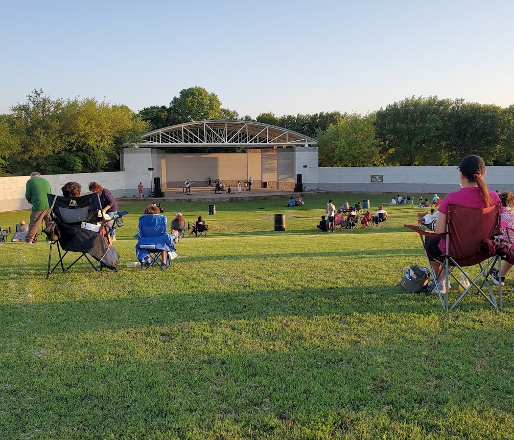 Music in the Park 1